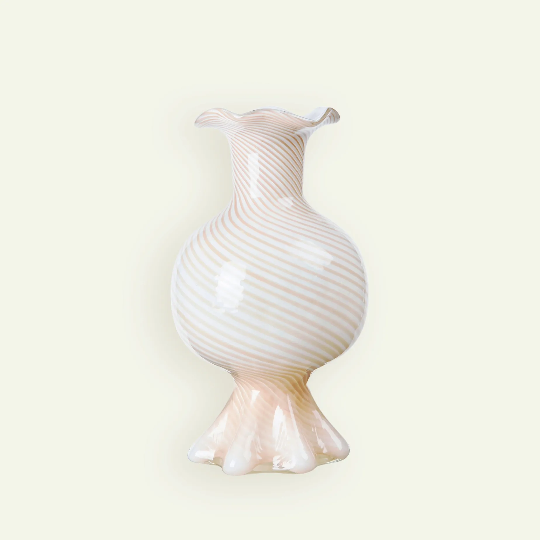 Broste Copenhagen Mella vase 17,5 x 30 cm, Taupe Sand Fyrklövern