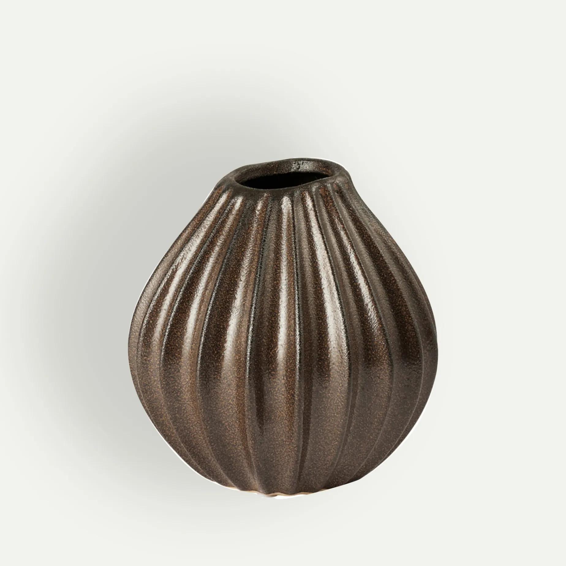 Broste Copenhagen Wide vase 25 x 25 cm, Antique Brown Fyrklövern