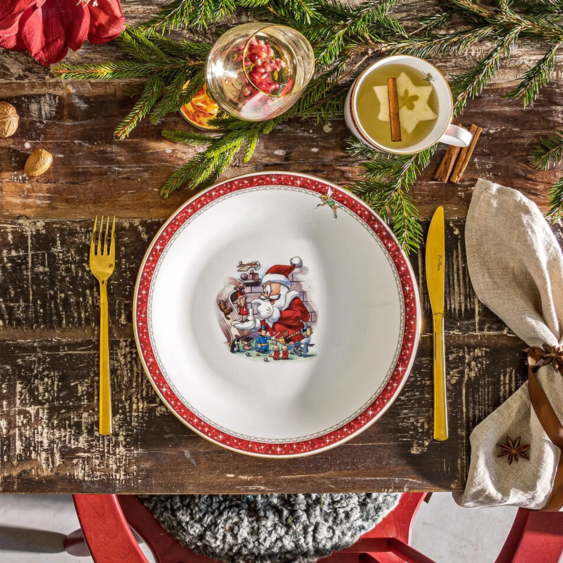 Disney Jul Jubileum tallerken 27 cm Nissens verksted Fyrklövern