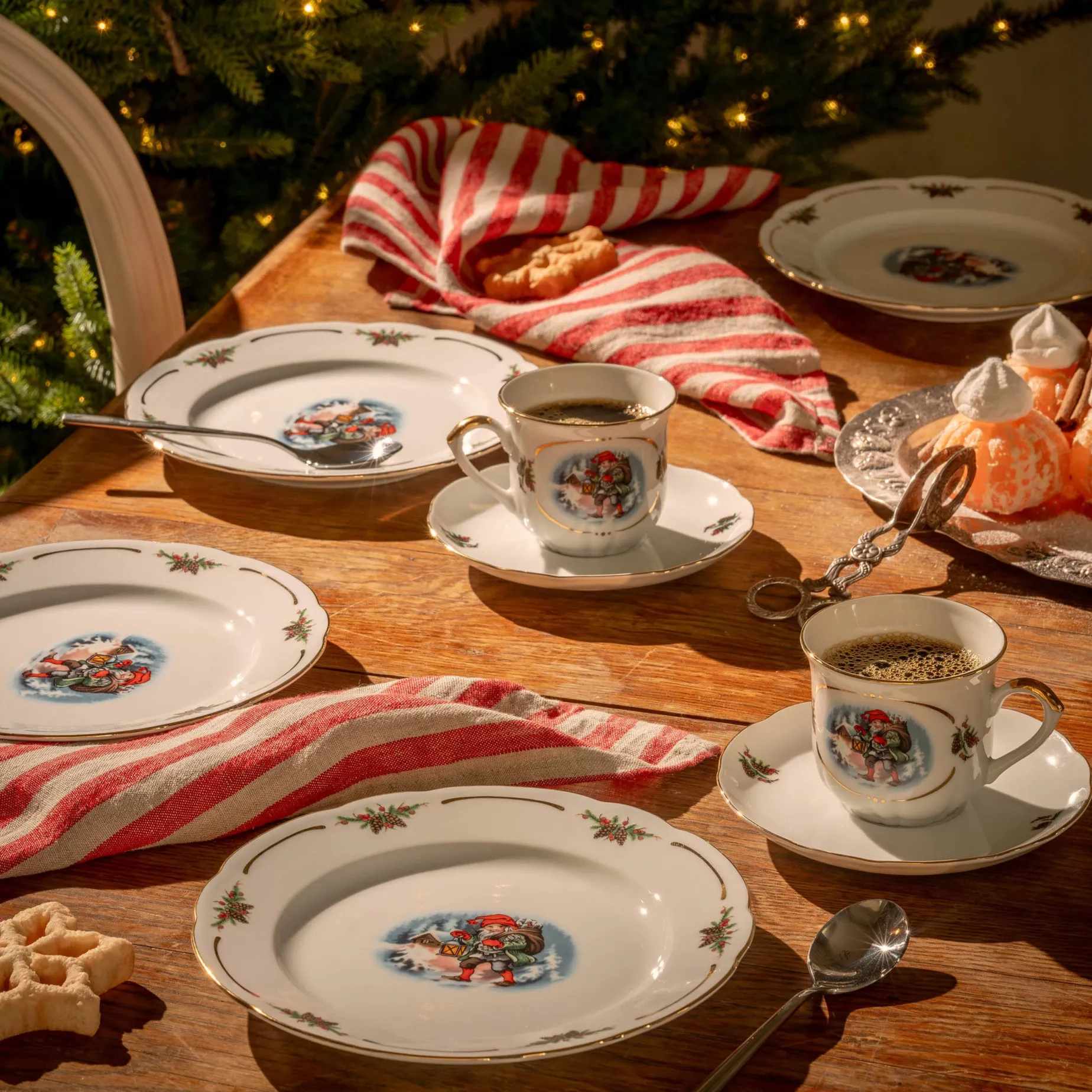 Gammeldags Jul asjett 19 cm 4-pk Fyrklövern