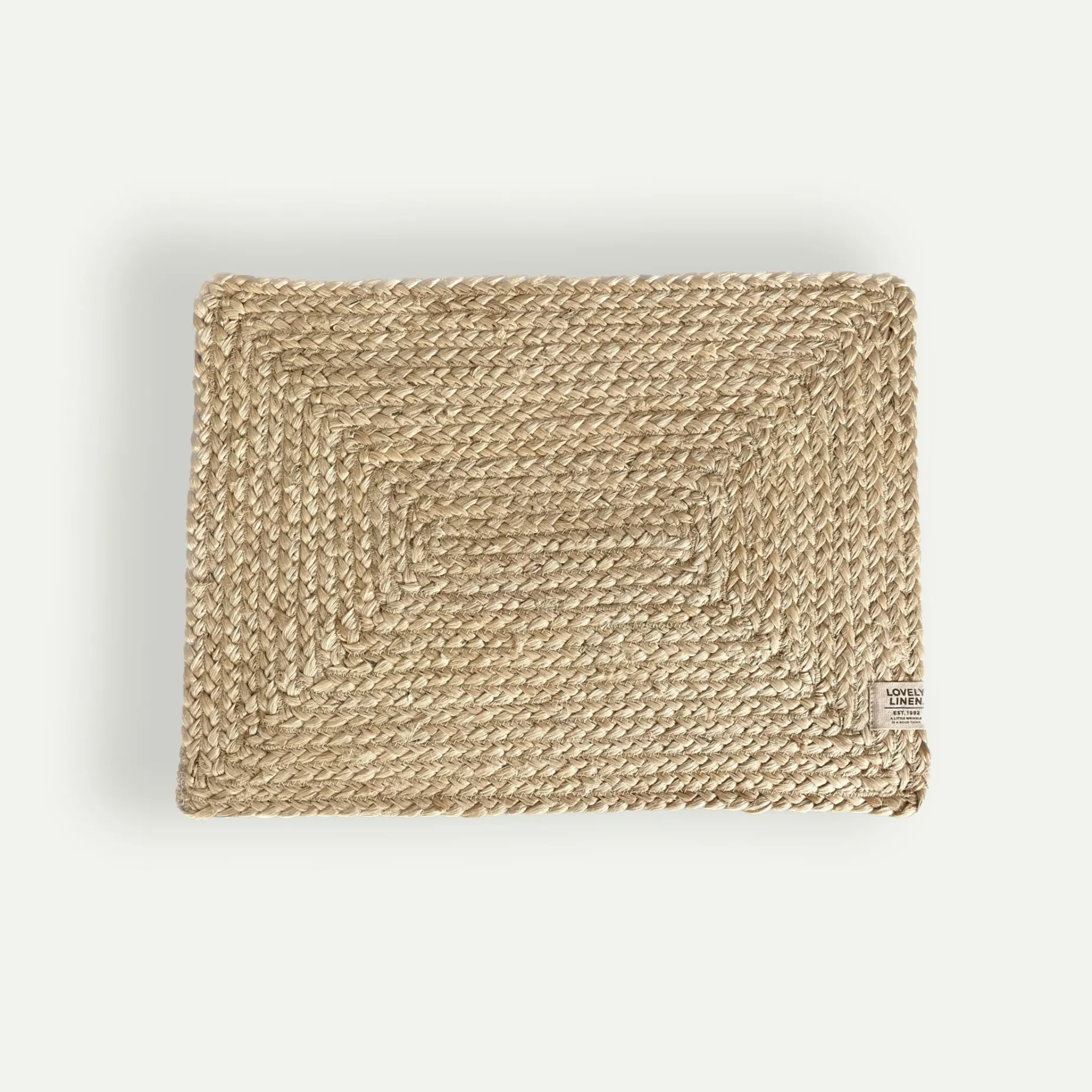 Lovely Linen Breezy Bordbrikke 33 x 45 cm, Natural Beige Fyrklövern