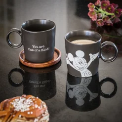 Mickey & Friends Mikke Mus krus 32 cl , "You are One of a Kind!" Fyrklövern