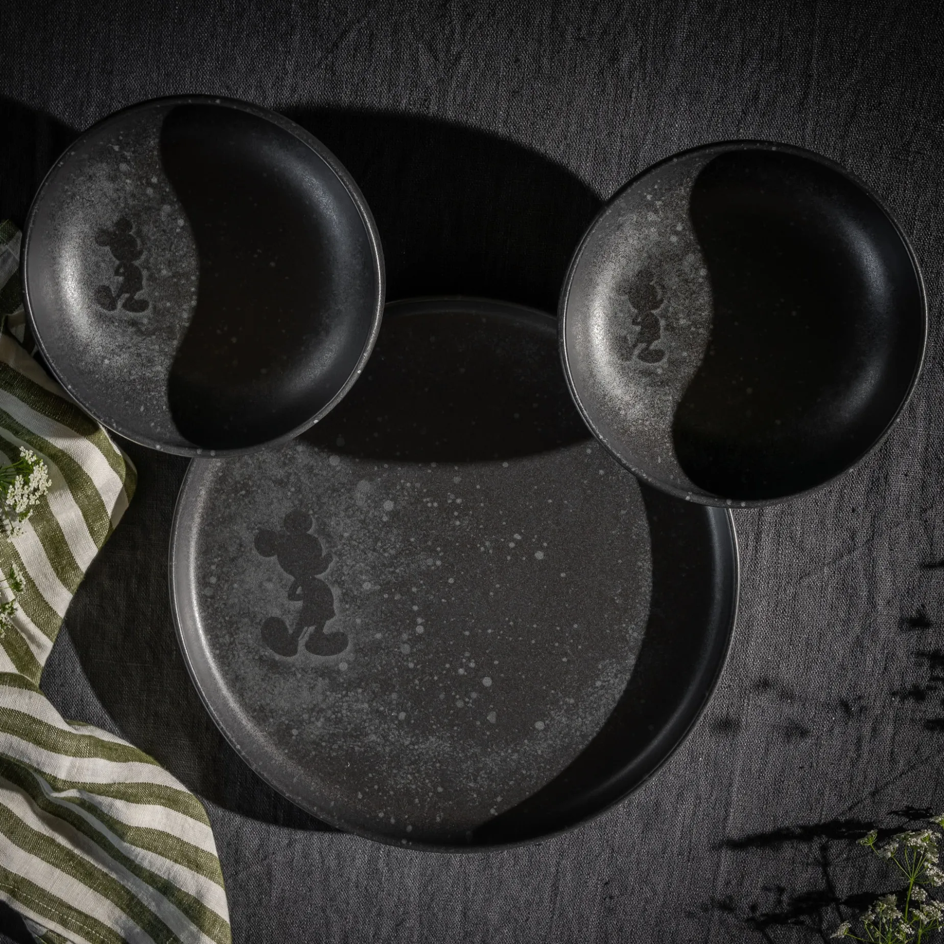 Mickey Mouse Midnight frokostsett i 12 deler Fyrklövern