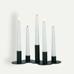 Watt & Veke LYKKE lysestake 28 cm, Black Fyrklövern