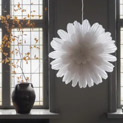 Watt & Veke Snöblomma adventsstjerne 68 cm Fyrklövern