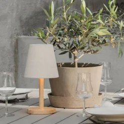 Watt & Veke TESS bærbar LED-lampe 29 cm Fyrklövern